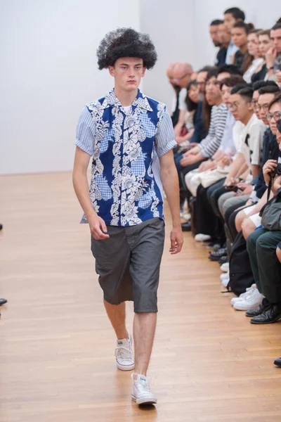 Look 40